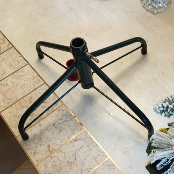 Lighted 3ft Spruce Tree by ValeriParhill/Qvc, plug-in,lightly flocked,,New - Picture 7 of 9